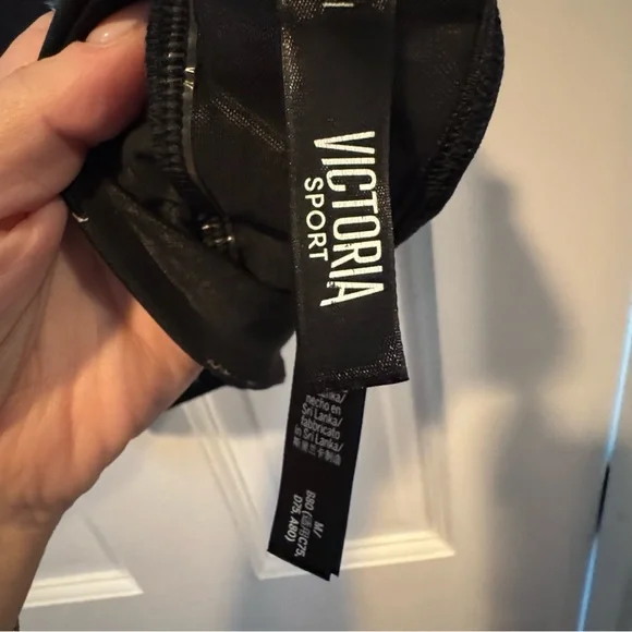 Victoria Sport Leopard Print Racerback Sports Bra Medium - Picture 5 of 6